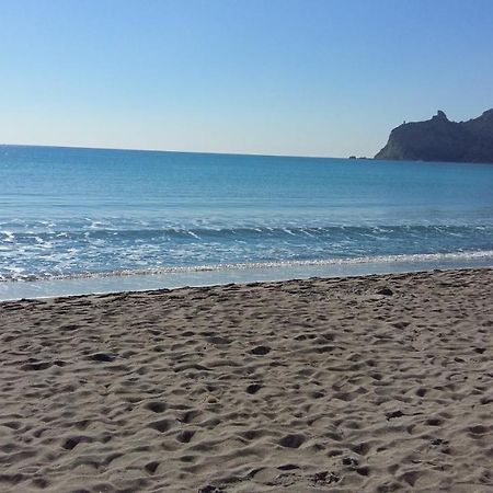 Casa Vacanze Su Forti Luaran gambar