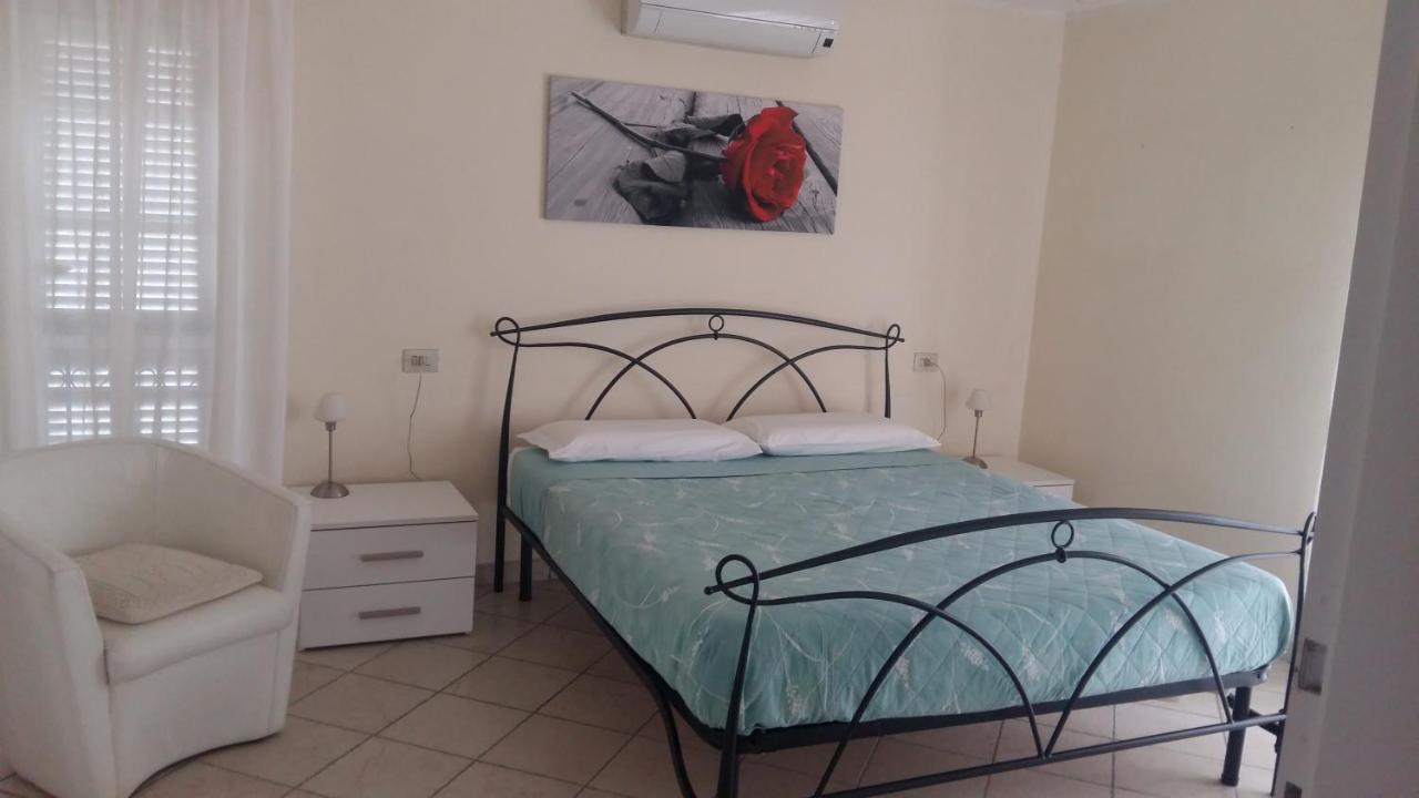 Casa Vacanze Su Forti Luaran gambar